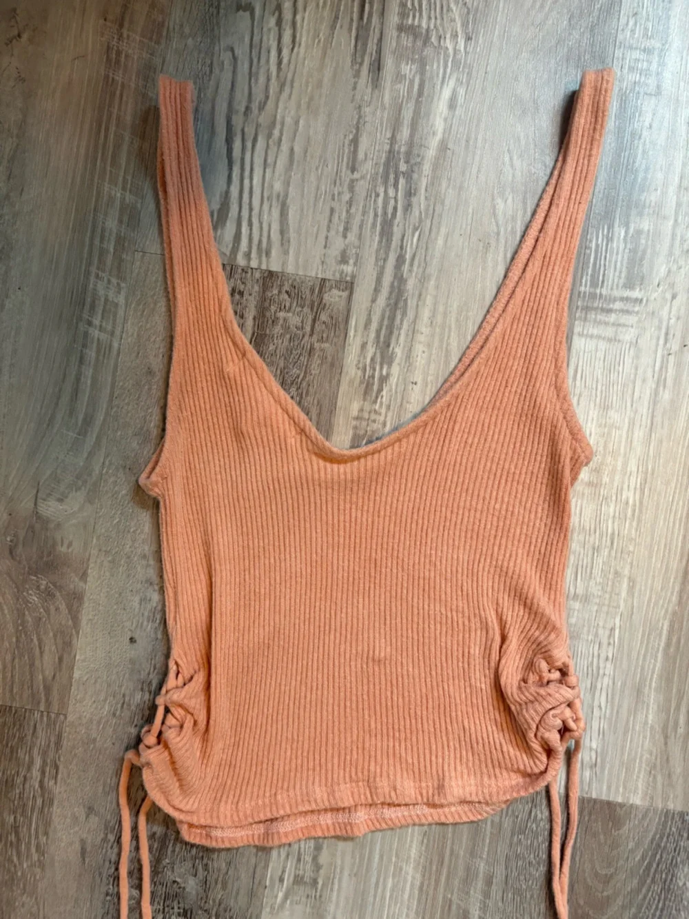 Urban Outfitters Ribbed Tank Top Peach Size M GUC - Picture 2 of 7